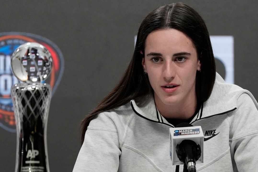 Hot Caitlin Clark Has Perfect Response To Question About Greatest Ever Video Details Below