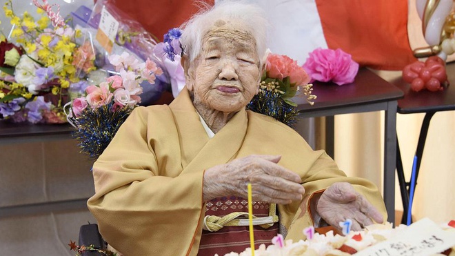 Cụ bà cao tuổi nhất thế giới mừng sinh nhật lần thứ 119 - Ảnh 2.