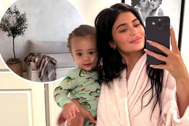 Kylie Jenner gives glimpse inside son Aire's nursery – but fans claim ...